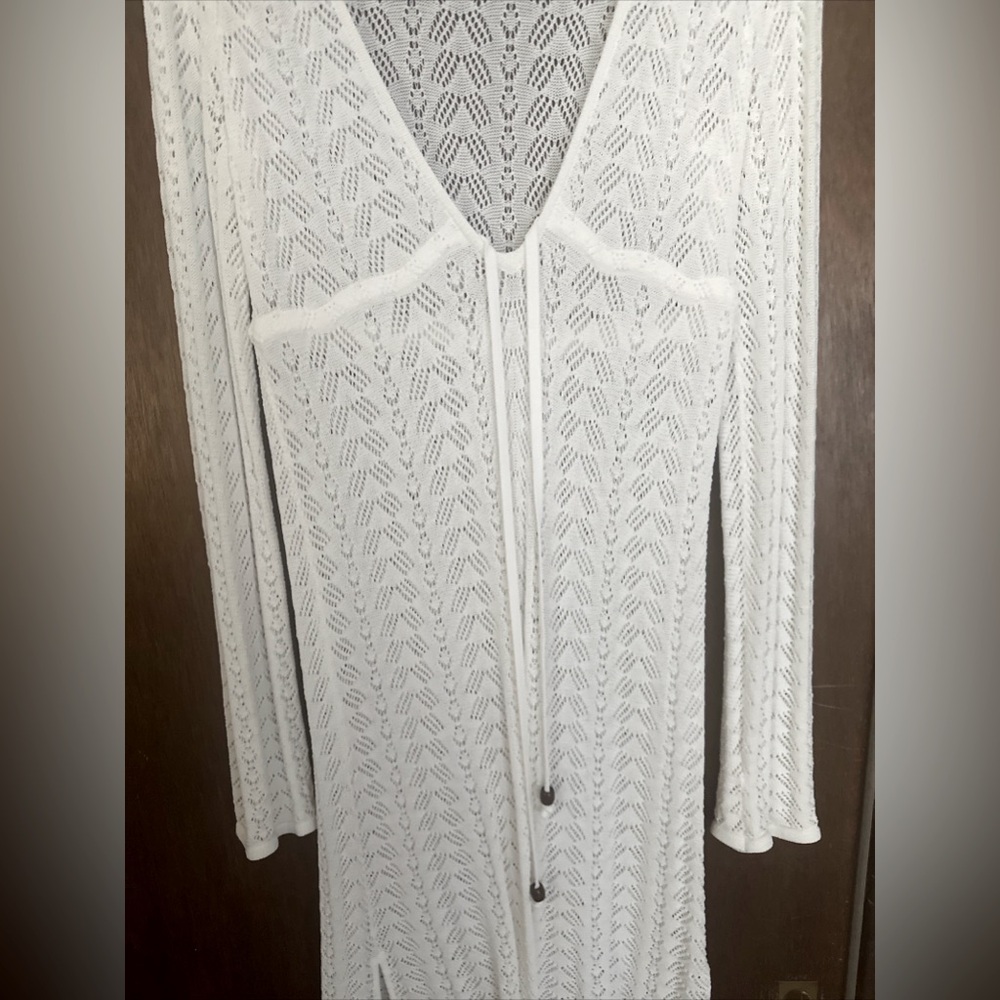 Tommy Bahama White Beach Cover Up Size Medium Sexy Low Cut V With Drawstring